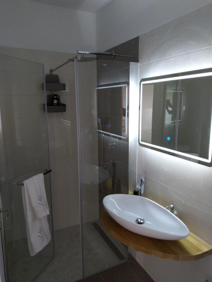 Apartmani Ines Drašnice Zewnętrze zdjęcie