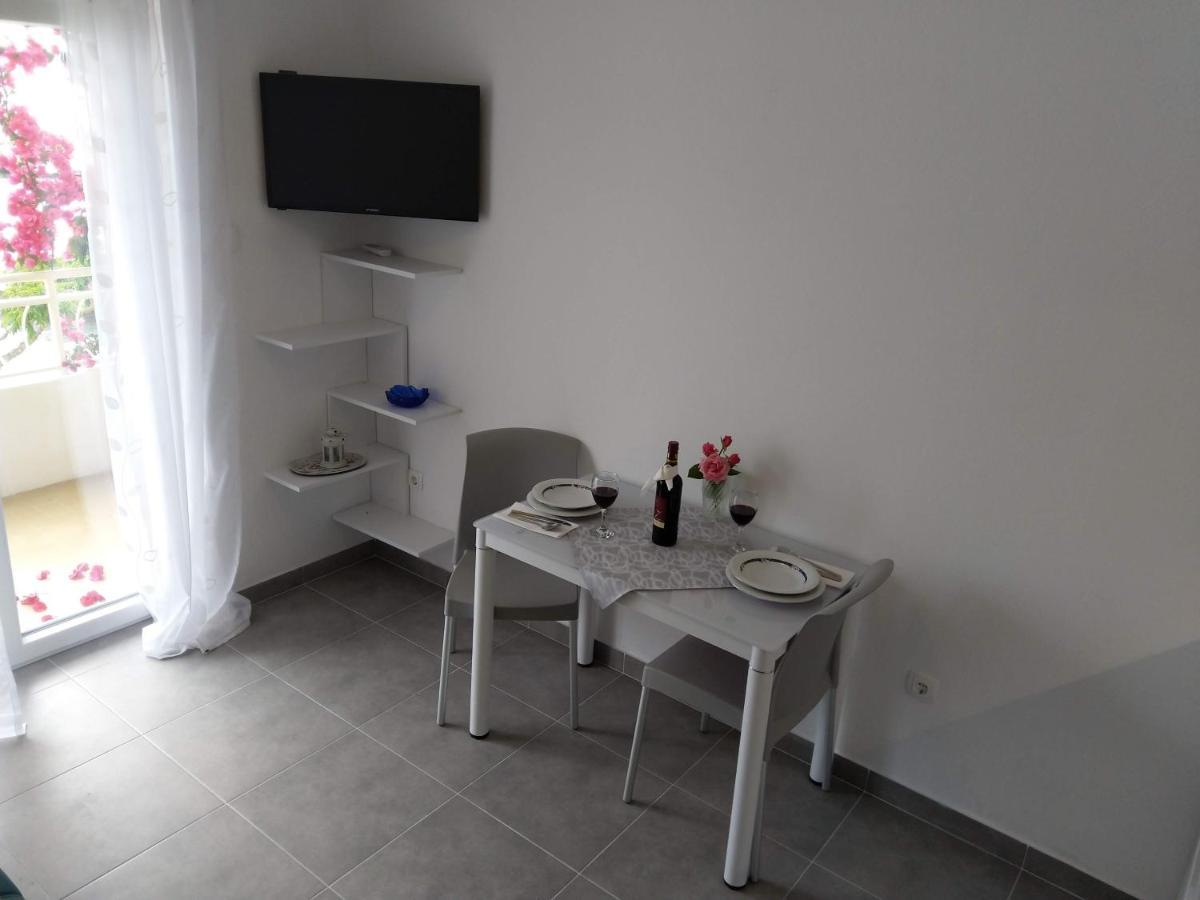 Apartmani Ines Drašnice Zewnętrze zdjęcie