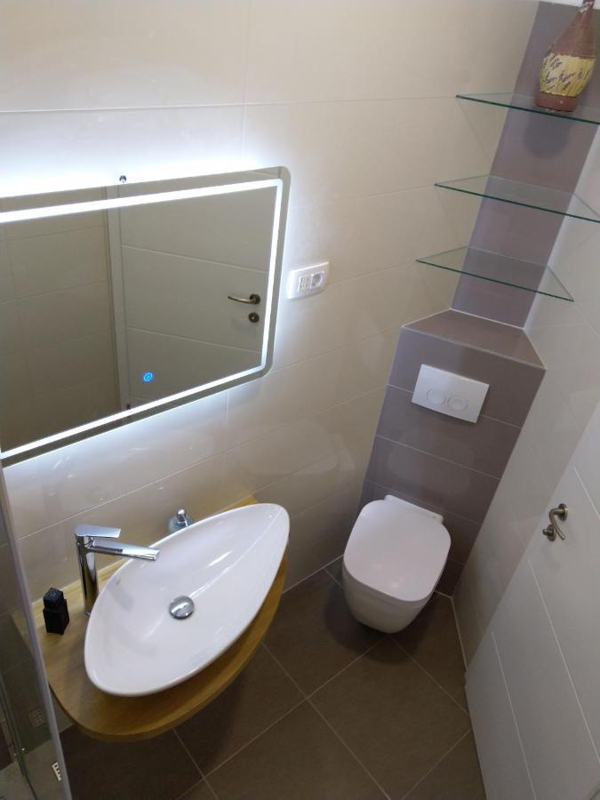 Apartmani Ines Drašnice Zewnętrze zdjęcie