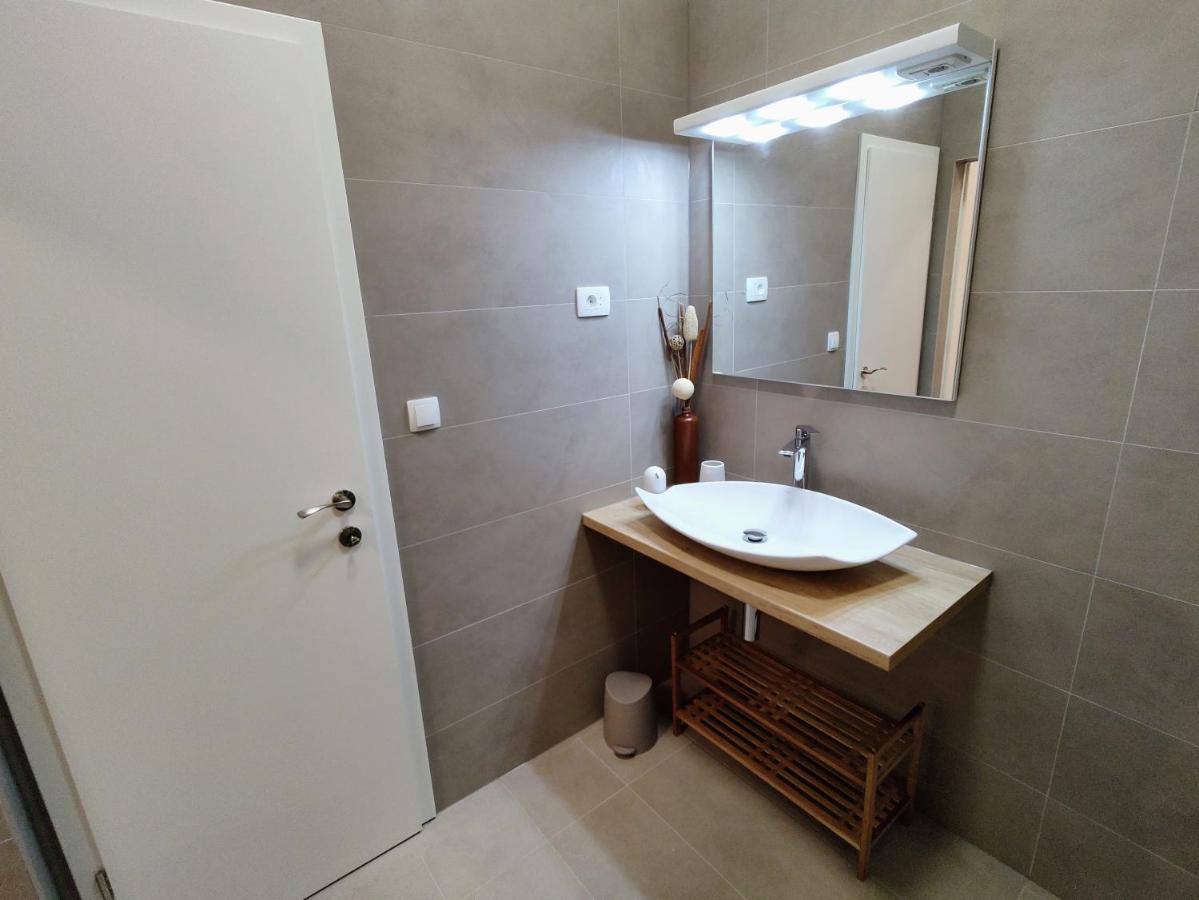 Apartmani Ines Drašnice Zewnętrze zdjęcie